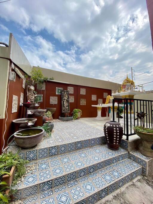 Ratanawong Place 516 Bangkok Luaran gambar